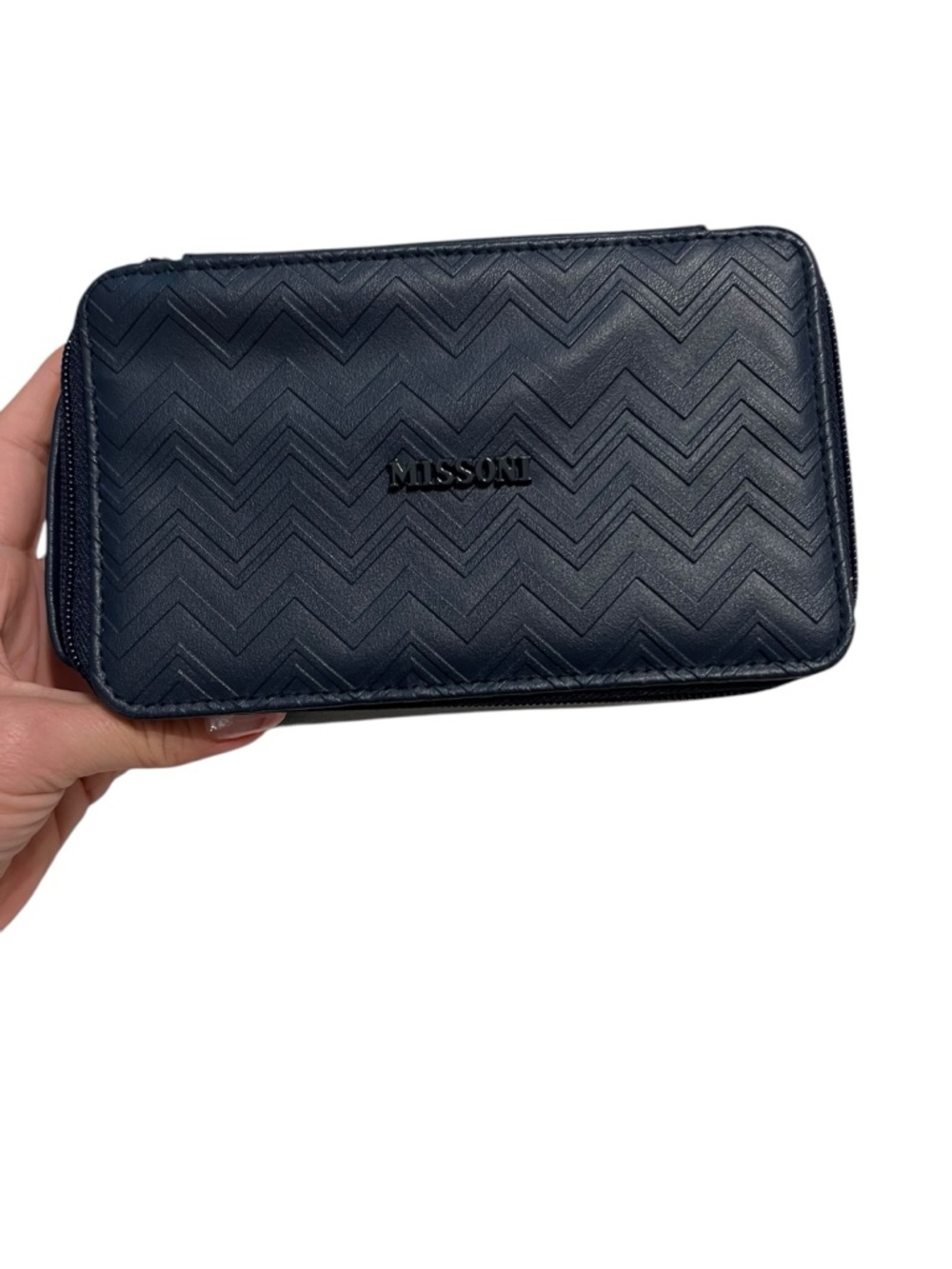 Missoni for Delta One Travel Case Navy Zigzag Cosmetic Bag NWOT